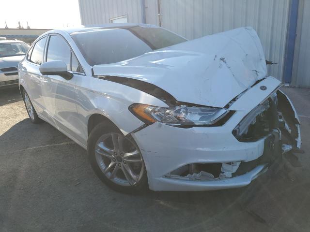 3FA6P0H76JR278092 - 2018 FORD FUSION SE WHITE photo 4