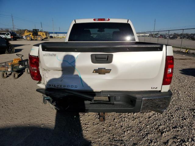 3GCEC33J49G243676 - 2009 CHEVROLET SILVERADO C1500 LTZ WHITE photo 6