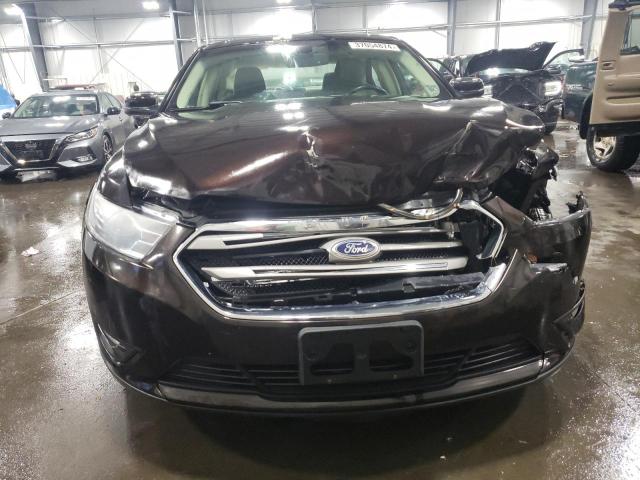 1FAHP2H8XEG154837 - 2014 FORD TAURUS SEL BROWN photo 5