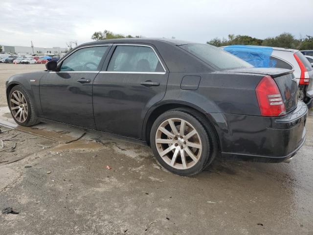 2C3KA73W96H100492 - 2006 CHRYSLER 300C SRT-8 BLACK photo 2