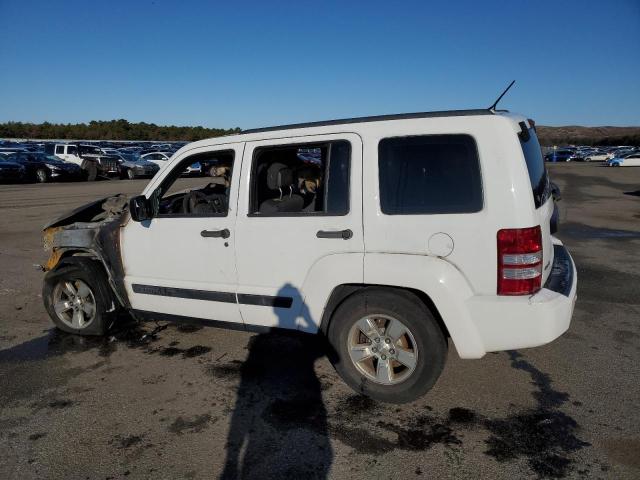 1C4PJMAK5CW173419 - 2012 JEEP LIBERTY SPORT WHITE photo 2