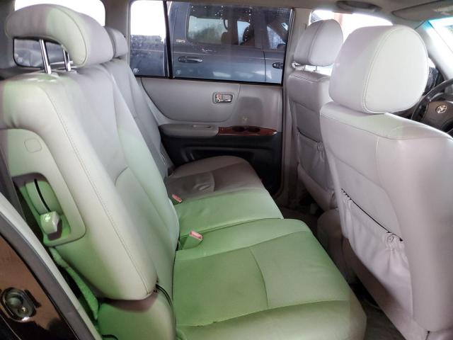 JTEDP21A340007266 - 2004 TOYOTA HIGHLANDER BASE أسود صورة 11