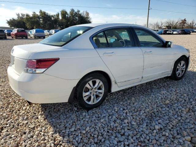 1HGCP2F49AA030044 - 2010 HONDA ACCORD LXP WHITE photo 3