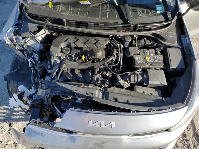 3KPA24AD1NE481589 - 2022 KIA RIO LX SILVER photo 11