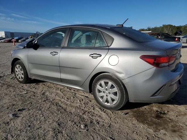 3KPA24AD1NE481589 - 2022 KIA RIO LX SILVER photo 2