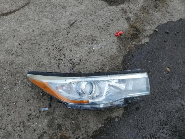 5TDKKRFHXGS155716 - 2016 TOYOTA HIGHLANDER XLE 白色 照片 13