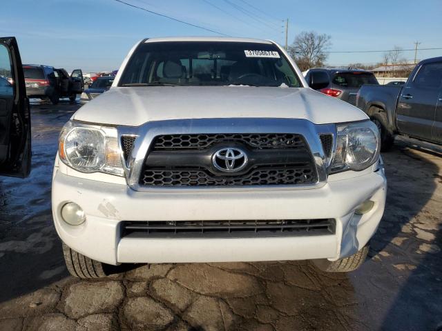 5TFJU4GN5BX002824 - 2011 TOYOTA TACOMA DOUBLE CAB PRERUNNER WHITE photo 5