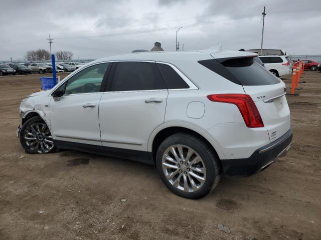 1GYKNFRS2HZ130655 - 2017 CADILLAC XT5 PLATINUM WHITE photo 2