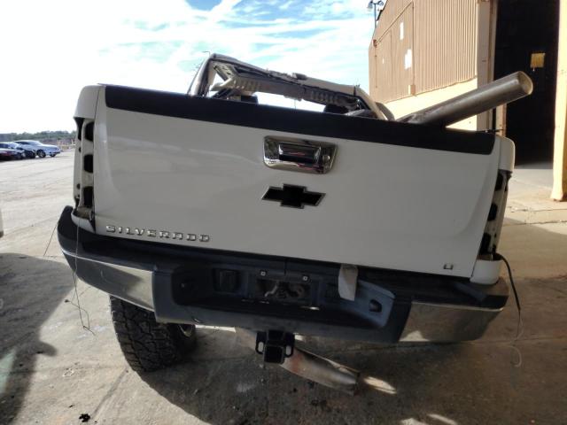 1GCHK23688F119707 - 2008 CHEVROLET SILVERADO2 K2500 HEAVY DUTY WHITE photo 6