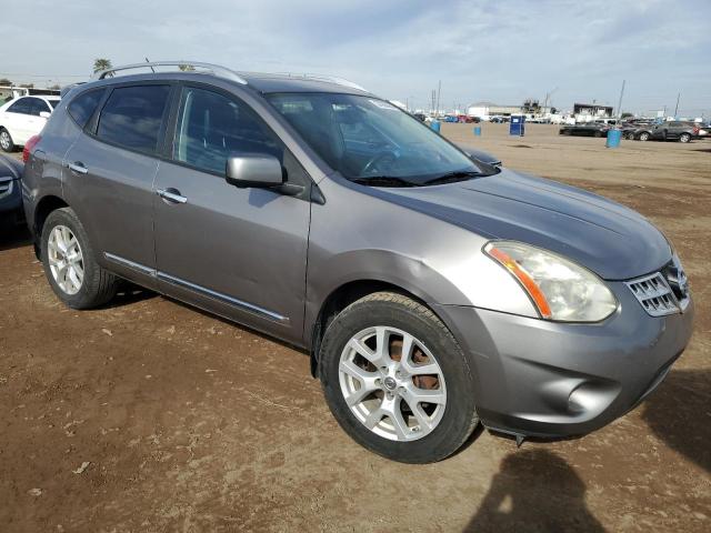 JN8AS5MV0DW126755 - 2013 NISSAN ROGUE S GRAY photo 4