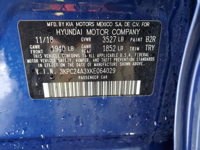 3KPC24A3XKE064029 - 2019 HYUNDAI ACCENT SE BLUE photo 12