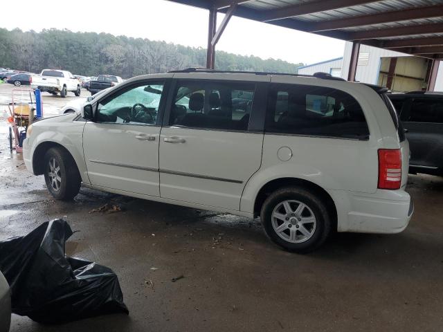 2A4RR5D18AR279163 - 2010 CHRYSLER TOWN & COU WHITE photo 2