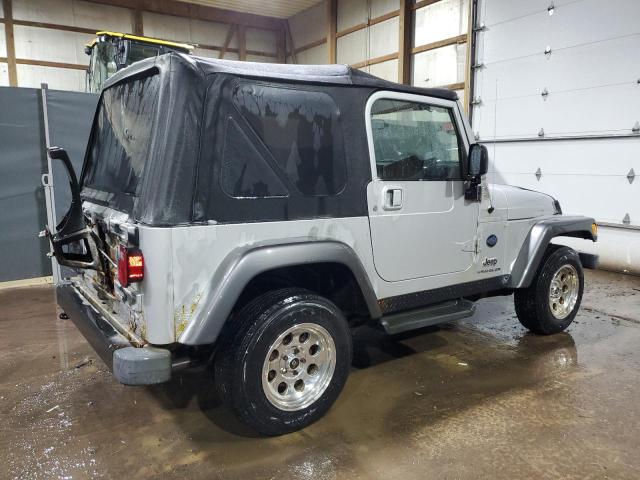 1J4FA39S24P797811 - 2004 JEEP WRANGLER X GRAY photo 3