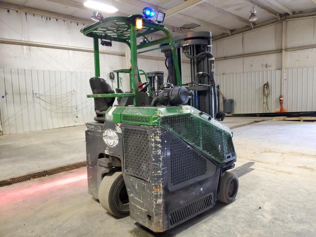 38049 - 2017 OTHER FORKLIFT GREEN photo 4