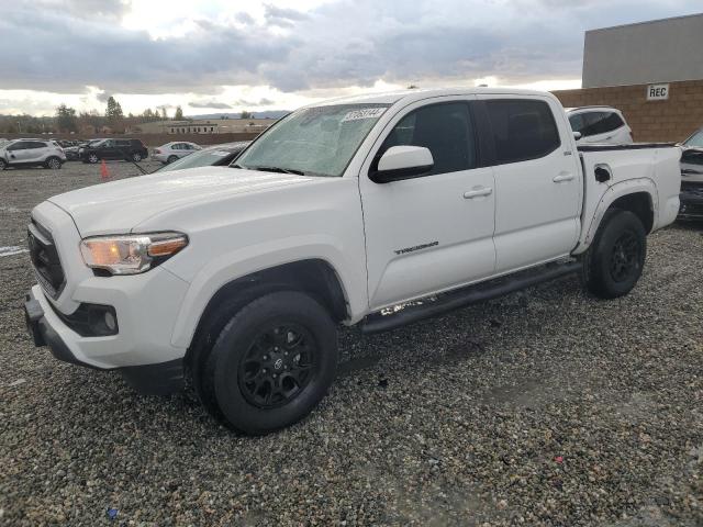 5TFAZ5CN7MX109776 - 2021 TOYOTA TACOMA DOUBLE CAB WHITE photo 1