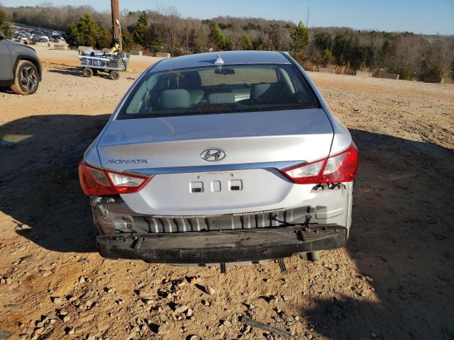 5NPEB4AC8BH182178 - 2011 HYUNDAI SONATA GLS SILVER photo 6