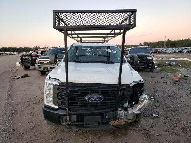 1FT7X2AA5PED55434 - 2023 FORD F250 SUPER DUTY WHITE photo 5