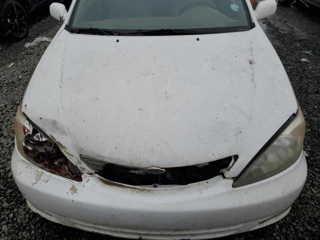 4T1BE32K03U233802 - 2003 TOYOTA CAMRY LE WHITE photo 11