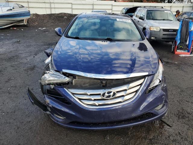 5NPEC4AB1BH212822 - 2011 HYUNDAI SONATA SE BLUE photo 5