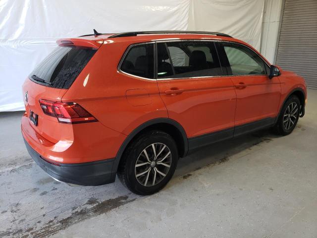 3VV3B7AX6KM016233 - 2019 VOLKSWAGEN TIGUAN SE ORANGE photo 3