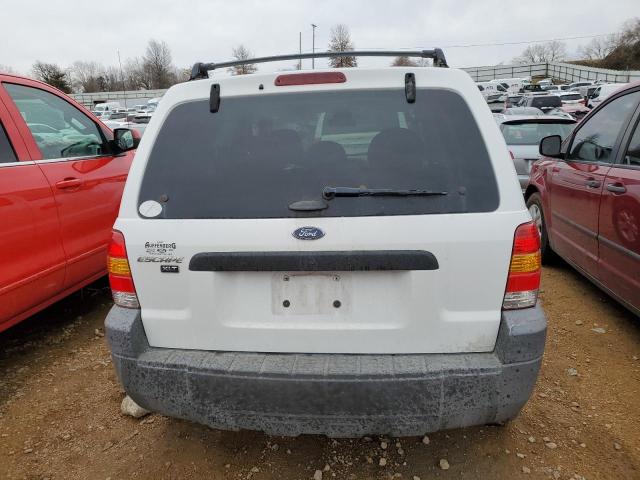 1FMYU93105DA13066 - 2005 FORD ESCAPE XLT WHITE photo 6