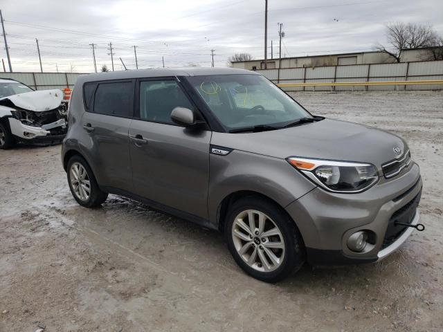 KNDJP3A51H7440890 - 2017 KIA SOUL + GRAY photo 4