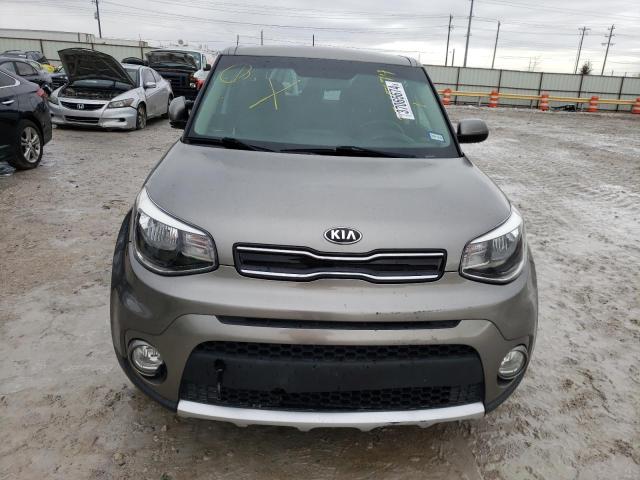 KNDJP3A51H7440890 - 2017 KIA SOUL + GRAY photo 5