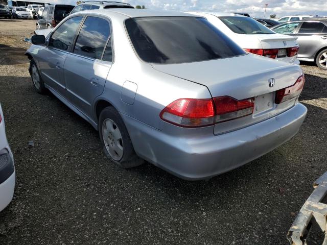 1HGCG165X2A059847 - 2002 HONDA ACCORD EX SILVER photo 2