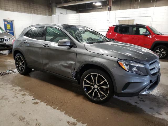 WDCTG4GB0GJ231163 - 2016 MERCEDES-BENZ GLA 250 4MATIC GRAY photo 4