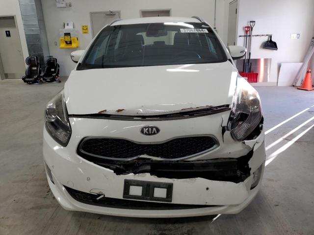 KNAHU8A36F7076480 - 2015 KIA RONDO WHITE photo 5