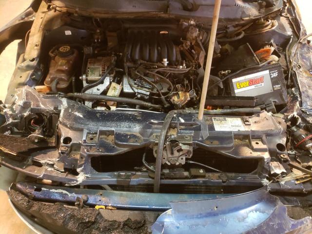 1FAFP53U12A143558 - 2002 FORD TAURUS SE BLUE photo 11