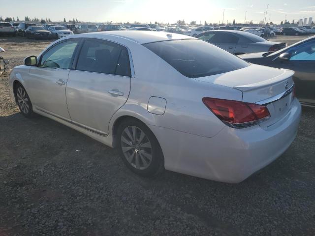 4T1BK3DB5BU421834 - 2011 TOYOTA AVALON BASE WHITE photo 2