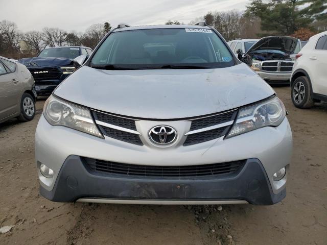 2T3RFREV0EW161272 - 2014 TOYOTA RAV4 XLE SILVER photo 5