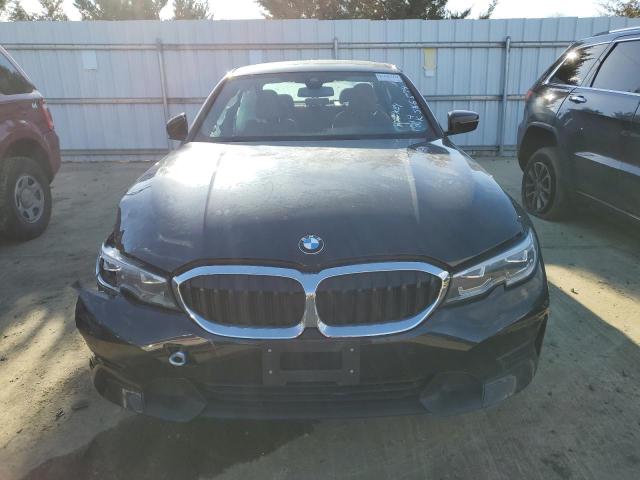 WBA5R7C53KAJ86574 - 2019 BMW 330XI Սև լուսանկար 5