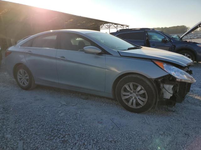 5NPEB4AC5BH179013 - 2011 HYUNDAI SONATA GLS SILVER photo 4