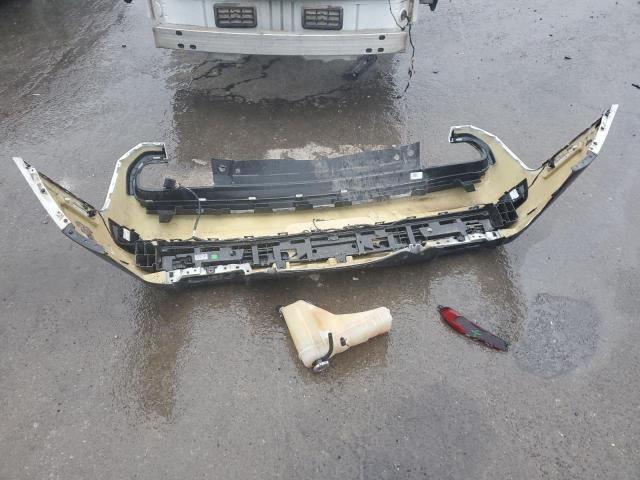 2C3CDZFJ5GH315246 - 2016 DODGE CHALLENGER R/T SCAT PACK WHITE photo 12