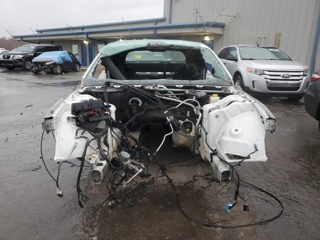 2C3CDZFJ5GH315246 - 2016 DODGE CHALLENGER R/T SCAT PACK WHITE photo 5