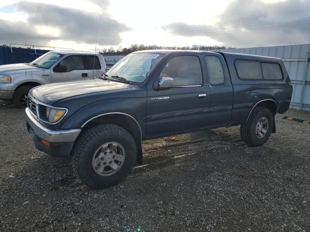 4TAWN74NXVZ255134 - 1997 TOYOTA TACOMA XTRACAB SR5 GREEN photo 1