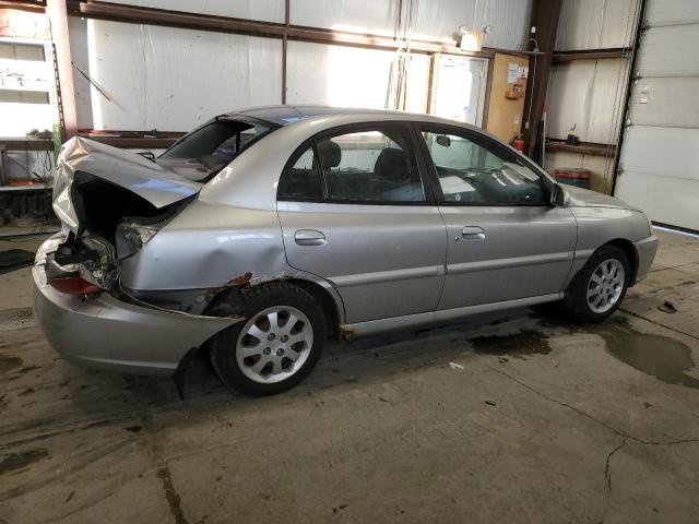 KNADC125246346977 - 2004 KIA RIO SILVER photo 3