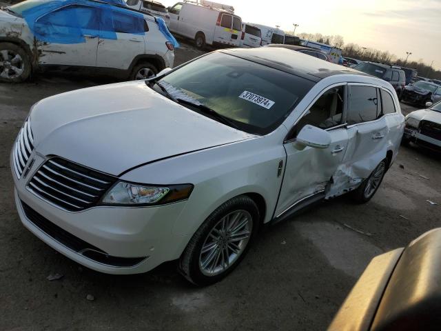 2LMHJ5AT7KBL02263 - 2019 LINCOLN MKT WHITE photo 1