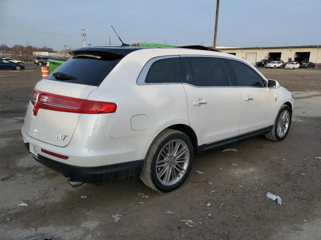 2LMHJ5AT7KBL02263 - 2019 LINCOLN MKT WHITE photo 3