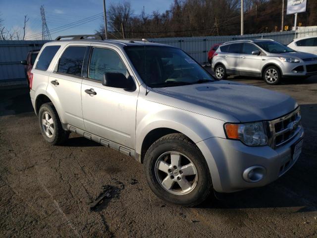 1FMCU9D71CKC54933 - 2012 FORD ESCAPE XLT SILVER photo 4