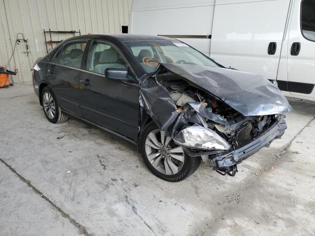 1HGCM56364A012252 - 2004 HONDA ACCORD LX GRAY photo 4