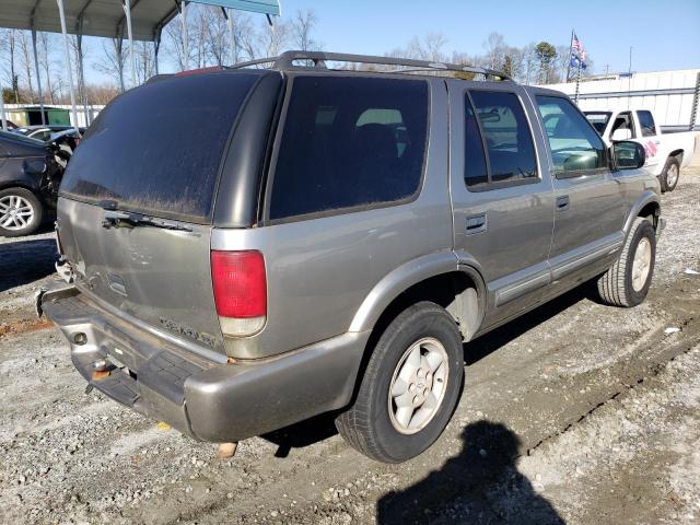 1GNDT13WX12110730 - 2001 CHEVROLET BLAZER SILVER photo 3