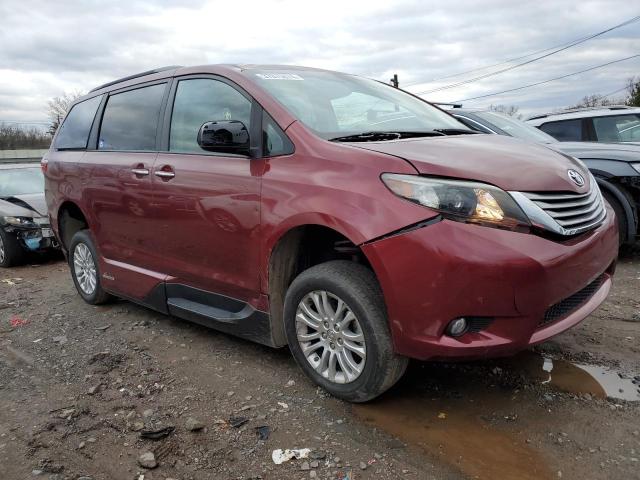 5TDYK3DC2GS702119 - 2016 TOYOTA SIENNA XLE BURGUNDY photo 4