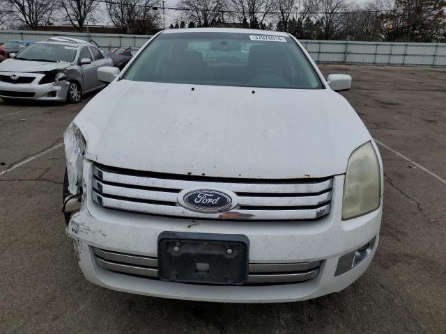 3FAHP08107R107609 - 2007 FORD FUSION SEL WHITE photo 5