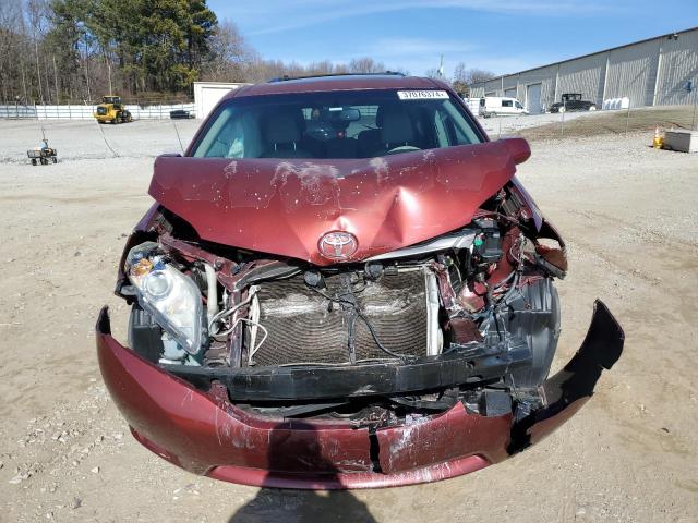 5TDYK3DC1CS228724 - 2012 TOYOTA SIENNA XLE RED photo 5