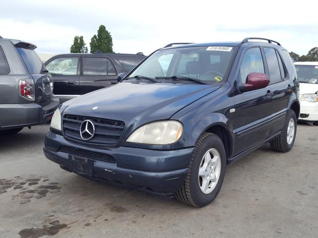 4JGAB54E8YA206122 - 2000 MERCEDES-BENZ ML 320  photo 2