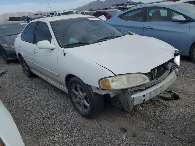 3N1BB51D11L130197 - 2001 NISSAN SENTRA SE WHITE photo 4