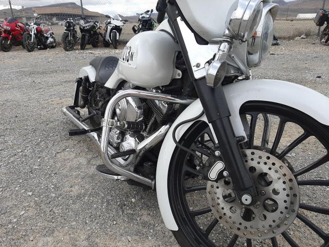 1HD1FCW14YY616655 - 2000 HARLEY-DAVIDSON FLHTCUI WHITE photo 1